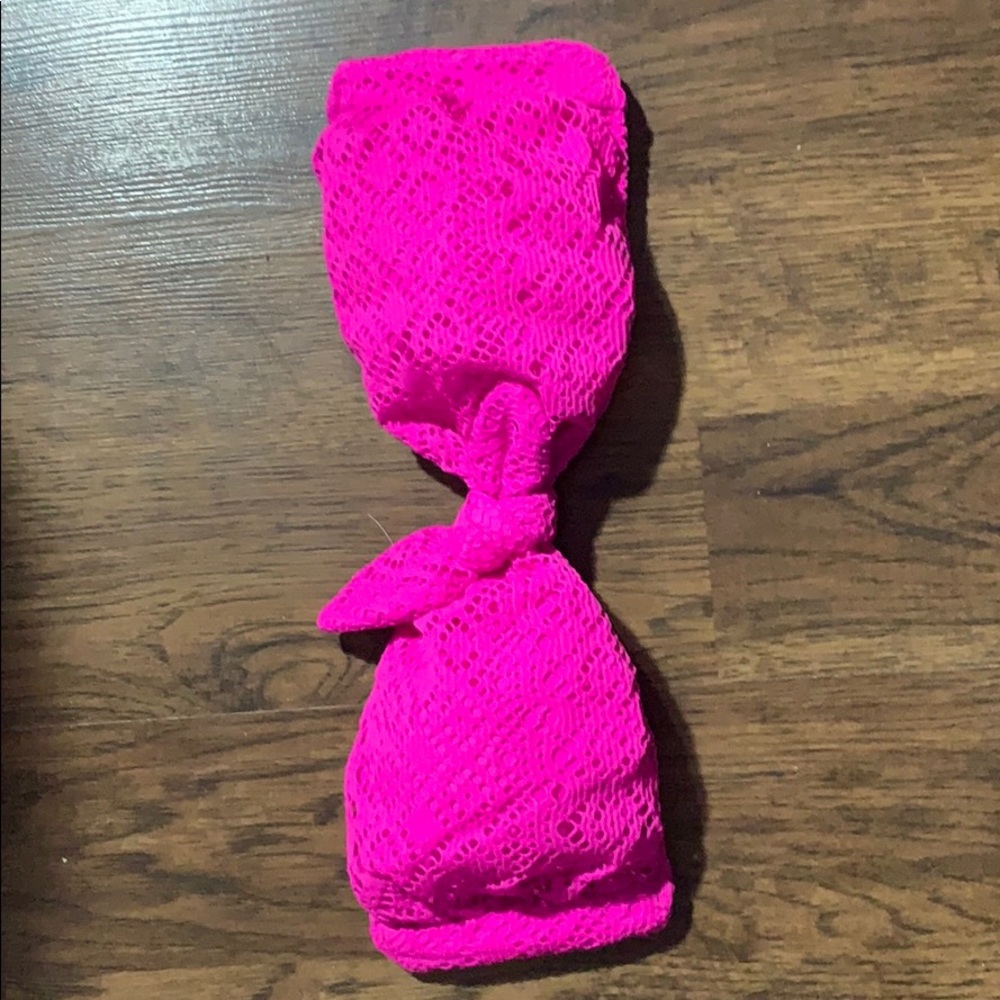 Victoria’s Secret bikini top